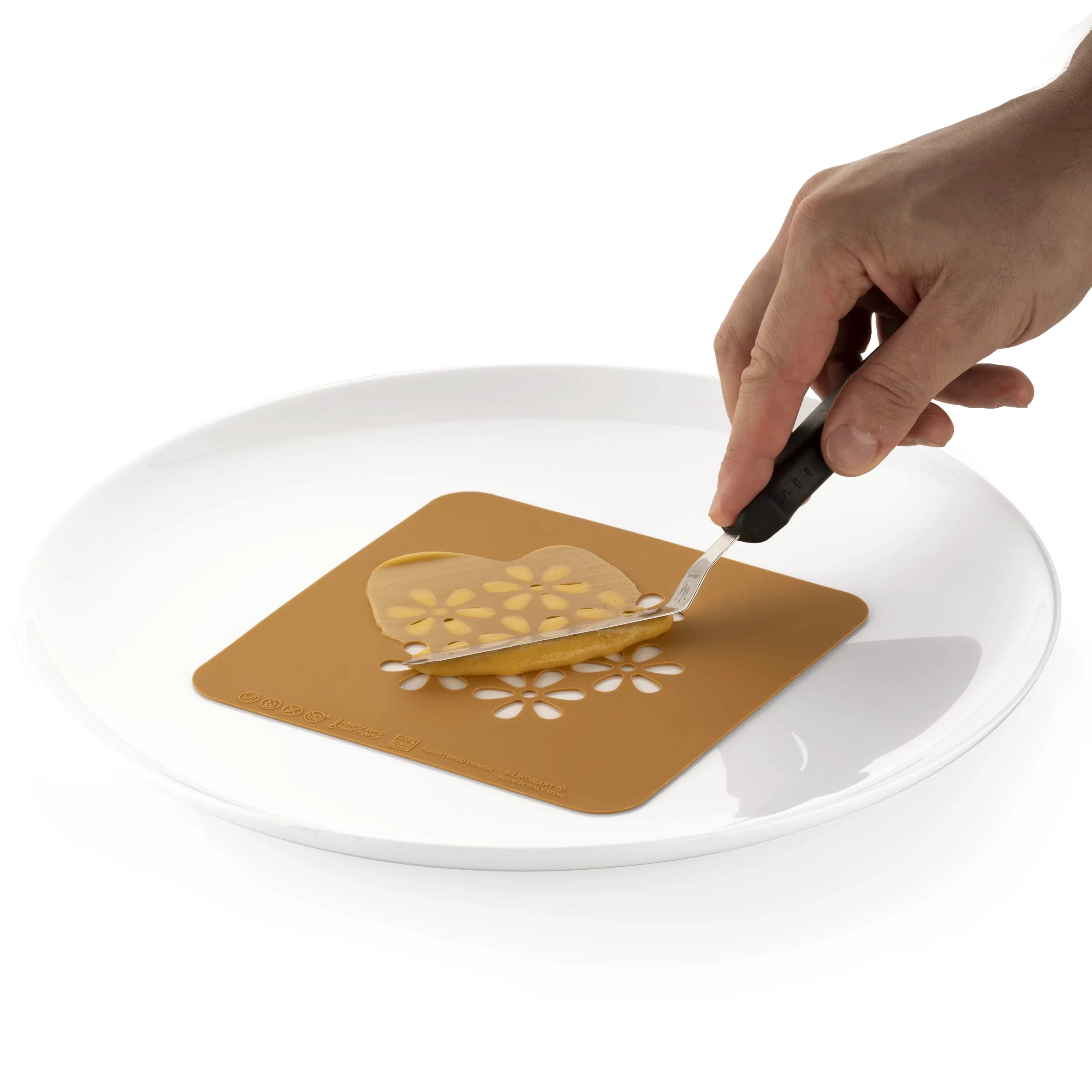 POCHOIR ASSIETTE FLEUR